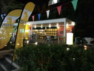 D-square By Dusit D2