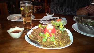 ร้านอาหาร สเต็กพริกหอม