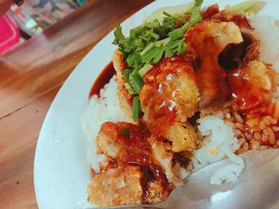 ร้านอาหารจันทร์ทอง