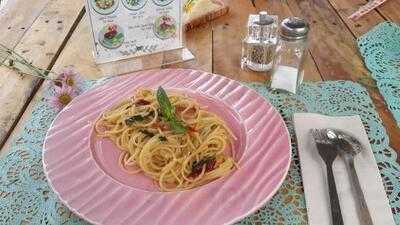 ผ่อดอย คาเฟ่