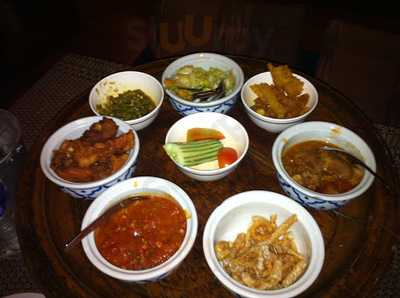 ขันโตก พาเลส