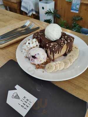 ไอติมบ้านยาย