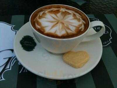 เลิฟวิ่ง สวีท