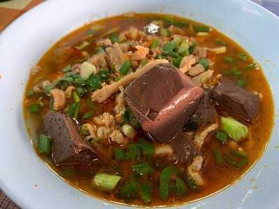 Khao Soi Phor Jai Restaurant