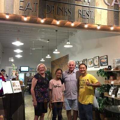 หอนาฬิกาคาเฟ่