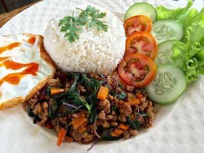 กาแฟพระจันทร์ยิ้ม