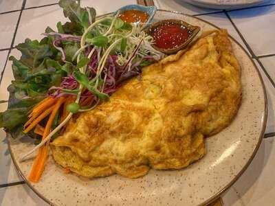 ผามไส้อั่ว