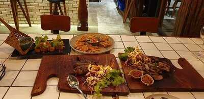 ผามไส้อั่ว