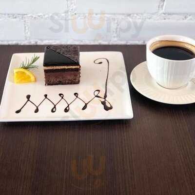 ไวท์เฮาส์พาทิเซีย : สาขา นิ่มซิตี้เชียงใหม่