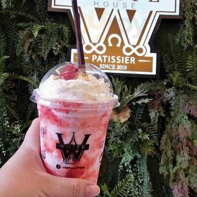 ไวท์เฮาส์พาทิเซีย : สาขา นิ่มซิตี้เชียงใหม่