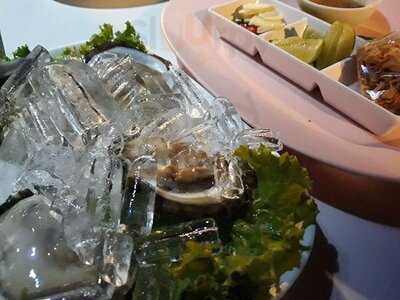 ร้านอาหาร ศาลาลอย