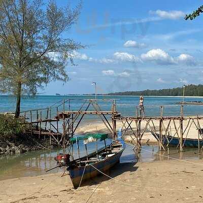 ร้านอาหาร ซันไรซ์