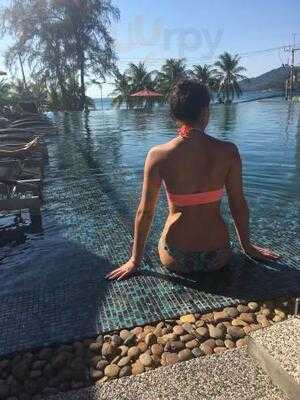 ร้านอาหาร เลตองบีช