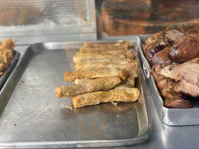 ร้านอาหาร โลบะบางเหนียว