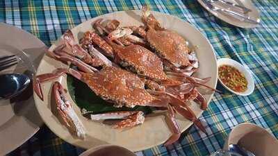 ร้านอาหารโพงพาง