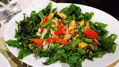 ร้านอาหาร บ้านทองโบราณ