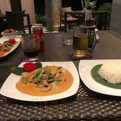 ทองดี เรสเตอรองท์ & บาร์ 