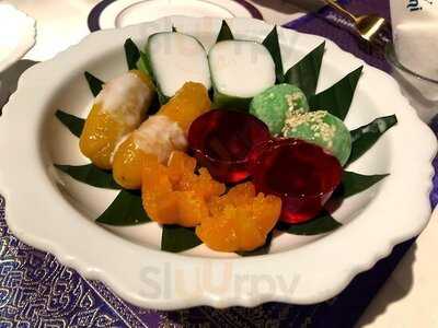 Ruen Thai Restaurant