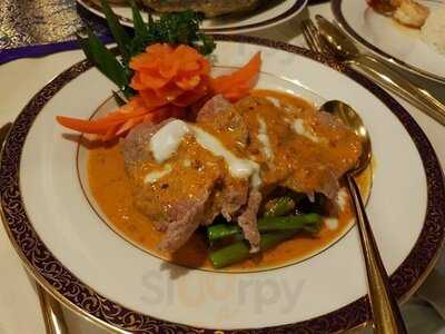 Ruen Thai Restaurant