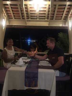 Ruen Thai Restaurant