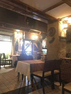 เดอะ คอจเทจ เรสเตอรองท์