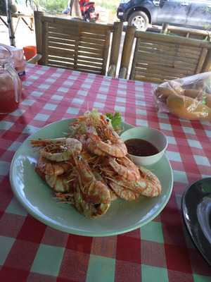 Krua Parichart Restaurant