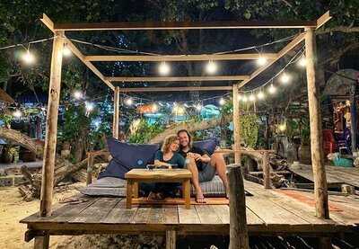 ร้านอาหาร อาปาเช่