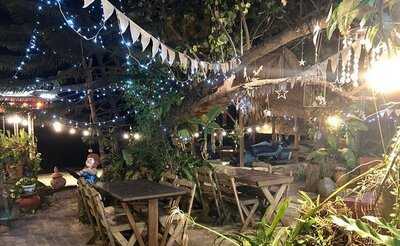 ร้านอาหาร อาปาเช่