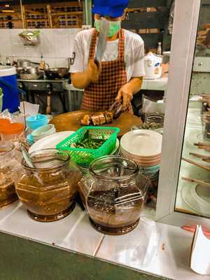 อีสานส้มตำหัวสะพาน