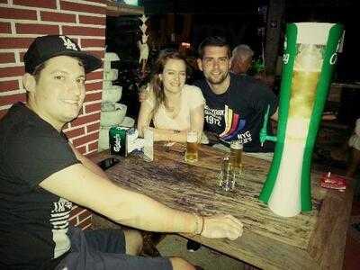 ชิลลิ่ง บาร์ & เรสเตอรองท์