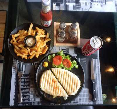 เดอะ ลอฟต์ คิทเช่น