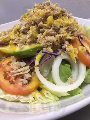 Crave Burgers & Wraps