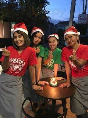 Crave Burgers & Wraps