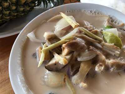 Three Sisters Restaurant