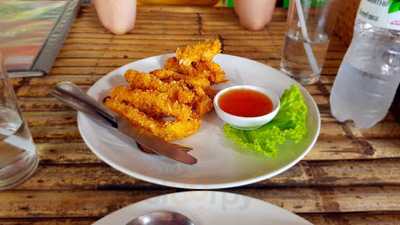 Three Sisters Restaurant