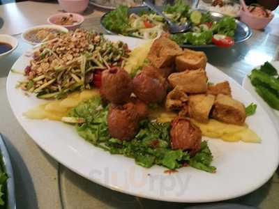 ร้านอาหารพี่เล็ก 59