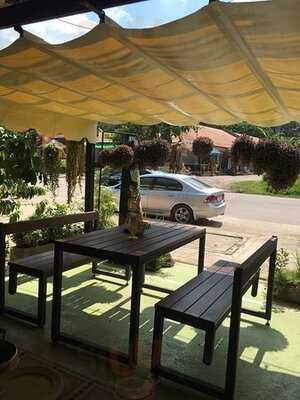 สตาร์ตบิสโทร