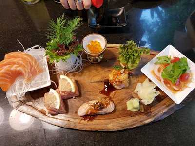 กินจุ คาเฟ่