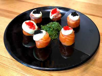 กินจุ คาเฟ่