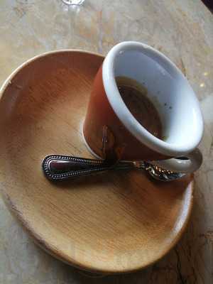 คาเฟ่ ครีมม่า