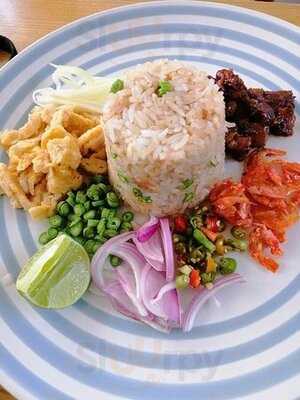 คอฟฟี่ แอนด์ มอร์