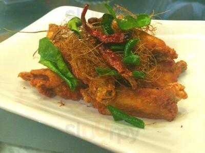 นัว นัว เมกาบางนา