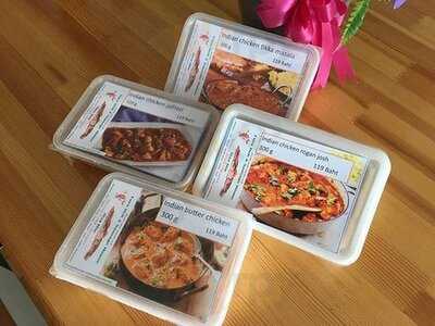 ยูโร่เดลี่ เเอนด์ ซอสเซส เฮาส์