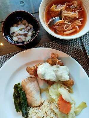 ห้องอาหาร ดิ ออร์ชาร์ด โคราช