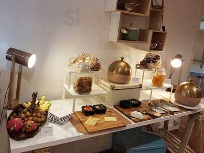 Champions Sports Bar And Grill