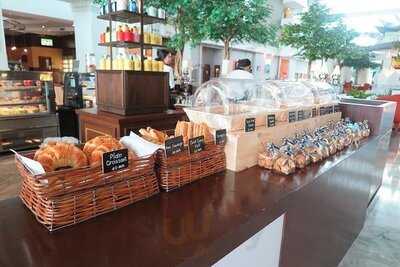 คัดสรร เบเกอรี่ & คอฟฟี่