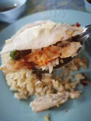 ข้าวมันไก่ไหหลํา