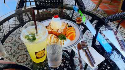 ร้านกาแฟละมุน