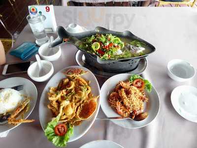 ร้านอาหารเรือนทะเล