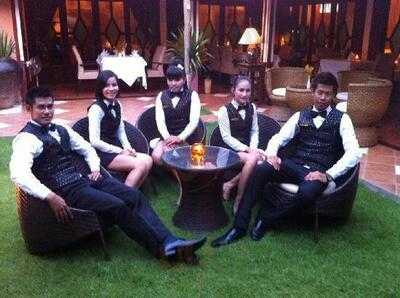 คาเฟ่ เด อามี